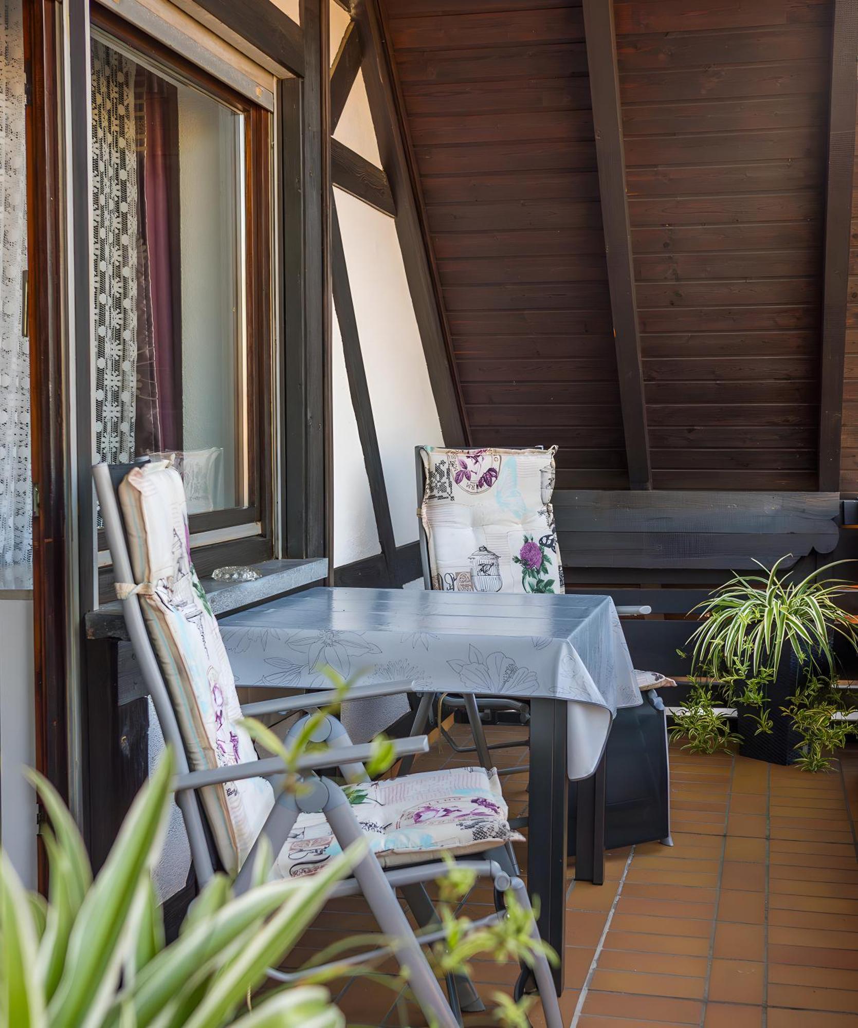 Pension Haus Monika ซัสบาควัลเดิน ภายนอก รูปภาพ